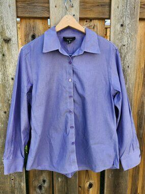 FOXCROFT Non-Iron Shaped Fit Women's Size 10 Purple Button Down